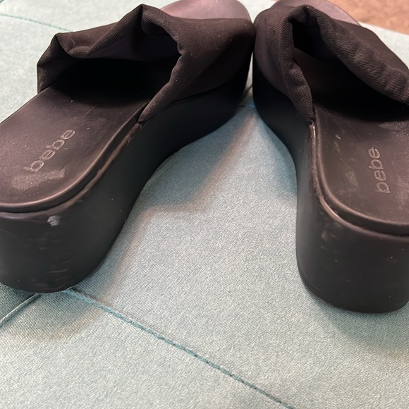Bebe platform slides - Picture 5 of 10